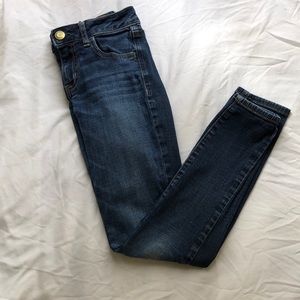 American Eagle dark wash jean